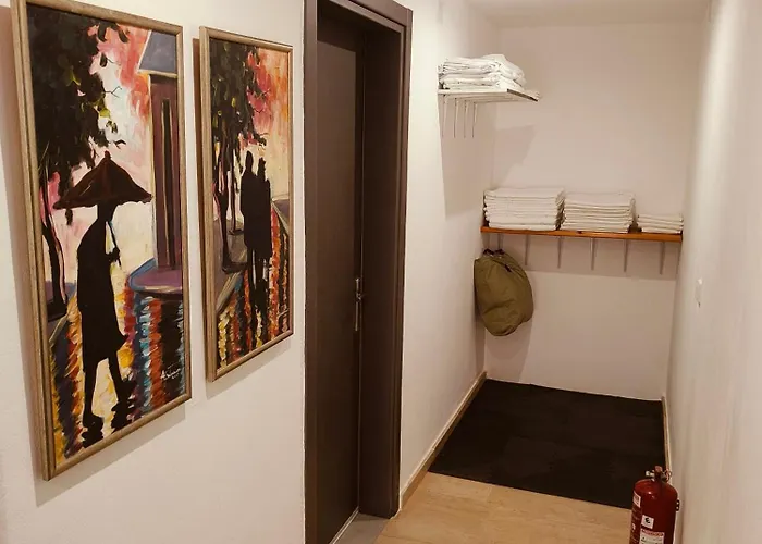 Nocleg ze śniadaniem Relaxrooms, With 1 Queen Size Bed 4*
