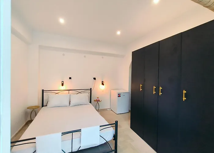 Alojamento de Acomodação e Pequeno-almoço Relaxrooms, With 1 Queen Size Bed